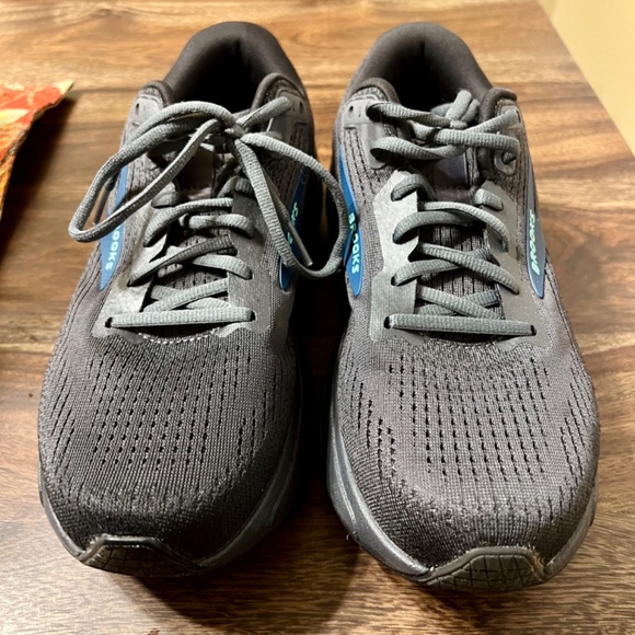 Brooks Ghost Max 2 Mens Size 8 Wide (2E) - Picture 5 of 5